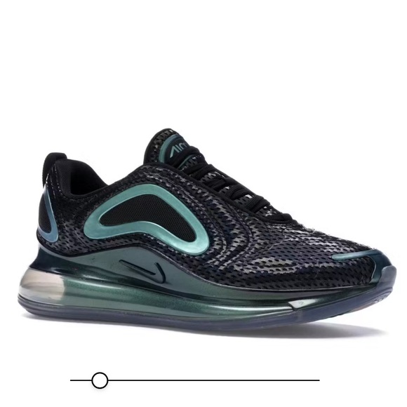 Nike Air Max 720
Throwback Future Iridescent - Picture 2 of 14